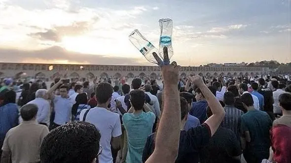 احتمال جنجال آبی در 8 استان ایران در 1402 / پیش بینی شیوع معضلات اجتماعی در 6 استان تا پنج سال آینده + راهکار