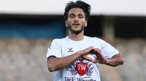 رقابت داغ استقلال و پرسپولیس بر سر خرید صادقی!