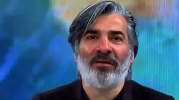 فیلم/ وحید شمسایی، آقای گل فوتسال جهان: اون موقعی که کسی نمیدونست ایتالیا چیه، من تو ایتالیا زندگی کردم؛ قضاوت نکنیم! / تو دوره‌ای که وطن فروشی افتخاره، تو وحید شمسایی باش...