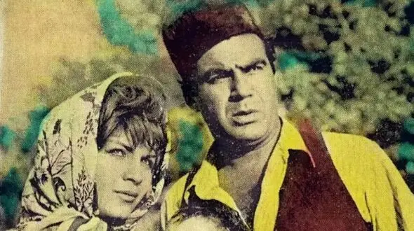  عکس سفر زمان / «فرانک میرقهاری» خانم بازیگر مشهور سینمای قبل انقلاب در 77 سالگی؛ سال 1400 