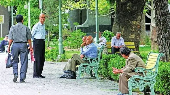 
میزان افزایش حقوق بازنشستگان با ۳۰ سال سابقه
