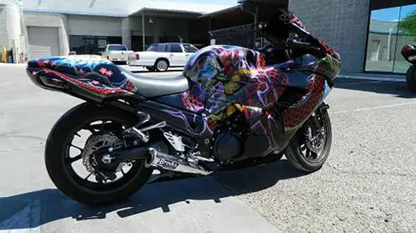 موتورسنگین "1000 سی سی" توقیف شد + عکس