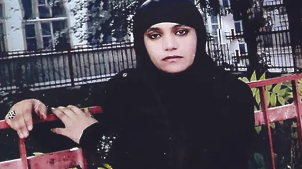 مرگ تلخ فرخنده در شاه دو شمشیر