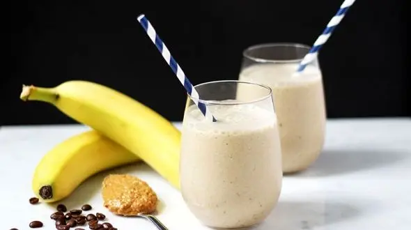 روش تهیه اسموتی مخصوص ورزشکاران/پر انرژی ورزش کنید