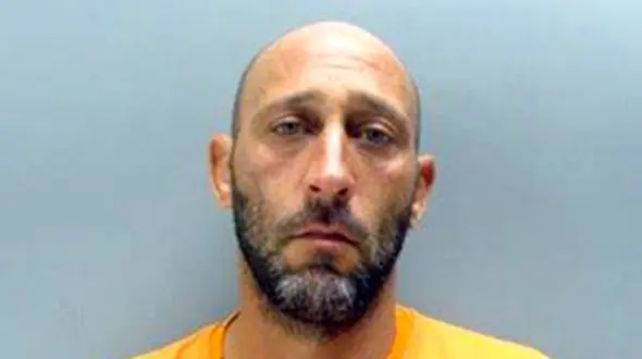 مردی کمک کرد تا زنی خود ش را بکشد+عکس