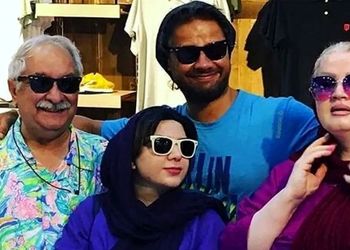 فیلم /جذاب تر از علی صادقی داریم / ما کلا  در خانواده لحظات جدی نداریم ...همه دارن به هم متلک میندازن ...+ عکس پدر مادر و خواهرش ...