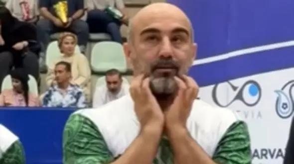 حضور بازیگران زن و مرد ایرانی در حاشیه مسابقه فوتسال میان تیم‌ ستارگان هنر ایران و تاجیکستان/ فاطیما بهارمست، محسن تنابنده، باربد بابایی، رایان سرلک، پژمان بازغی، رها خدایاری،شیدا خلیق و...