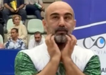 حضور بازیگران زن و مرد ایرانی در حاشیه مسابقه فوتسال میان تیم‌ ستارگان هنر ایران و تاجیکستان/ فاطیما بهارمست، محسن تنابنده، باربد بابایی، رایان سرلک، پژمان بازغی، رها خدایاری،شیدا خلیق و...