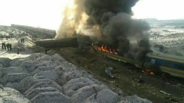 پیشنهاد عجیب برای دفن دسته جمعی اجساد قربانیان تصادف 2 قطار / آخرین جزئیات و دستگیری ها از زبان دادستان سمنان +تصاویر