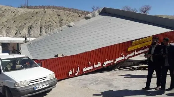 عکس هایی عجیب از حادثه در پمپ بنزین قلعه رئیسی