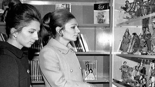 فیلم رسوایی اخلاقی فرح پهلوی توسط رفیق فابش ! /  لیلی امیر ارجمند رحم نکرد !