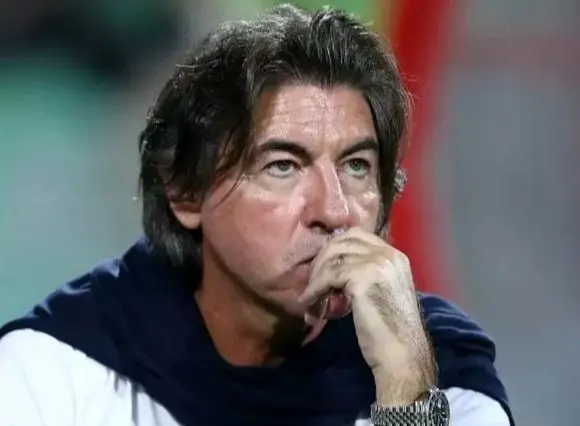 خشم  ساپینتو: این شرایط به سود پرسپولیس است