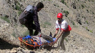 انتقال جسد جانباز 55 ساله سقوط کرده در ارتفاعات صعب العبور دیل