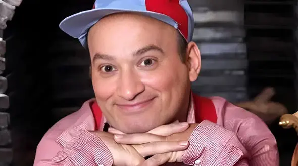 فیلم/ ماجرای تلخ جدا شدن شهرام لاسمی(قلقلی) از مادرش / دوتامون زار زار گریه می‌کردیم