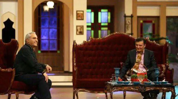 رضا رویگرى بازیگر سینما و تلویزیون، امشب ساعت ٢١ مهمان دورهمى است