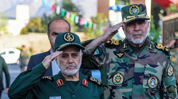 عکس؛ سفر در زمان؛ «سرلشکر رشید در کنار شمخانی» در یک مراسم؛ دهه 90