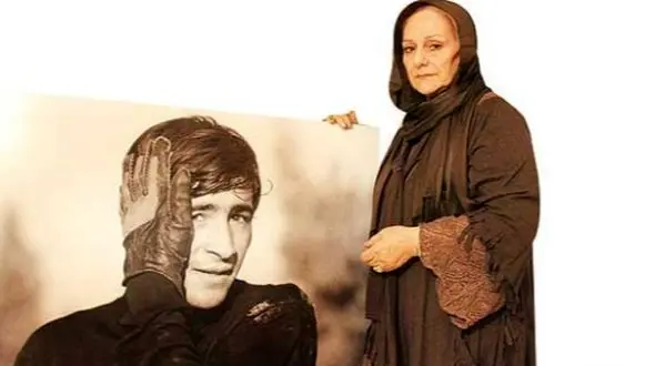 همسر ناصر حجازی: من قبل ازدواج 3 برادر مجرد در خانه داشتم که مثل الان بی بخار نبودند/ یکبار رفتم کافه نادری بستنی خوردم قیامتی به پا شد و...