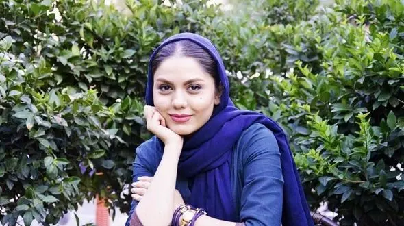 فیلم / نگاهی به چیدمان کاخ لوکس و بالکن پنت هاوس آزاده زارعی، بازیگر  «آوای باران» .../ خانه ای با ویوی ابدی در شمال تهران بالا شهرتر از فریبا نادری ....