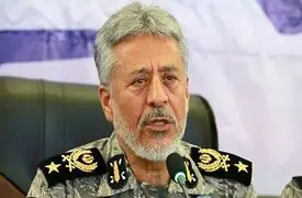 فیلم / دریادار سیاری: تنگه هرمز بسته است