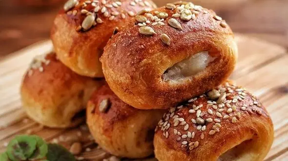 شیرینی های خونگی با طعمی که بوی قنادی‌ ها را زنده می‌کنه!