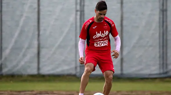 تاوان اعتصاب یک‌ نفره کامیابی‌ نیا در پرسپولیس