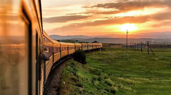 تصادف خونین عابر پیاده با قطار مسافربری