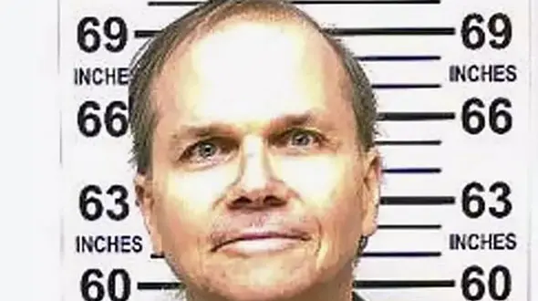 خبر جدید از فرجام قاتل خواننده مشهور + عکس 