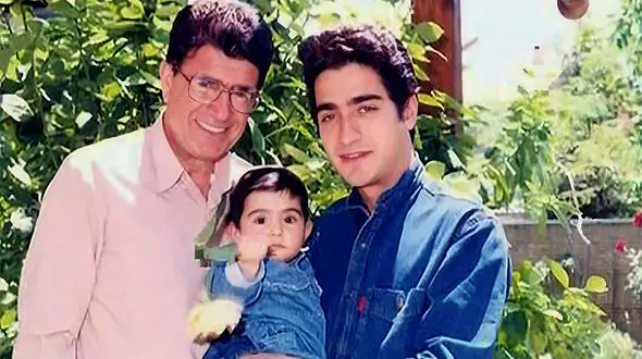 فیلم /سفر در زمان با همایون /آواز نوستالژیک همایون شجریان در جوانی دوباره شنیده شد