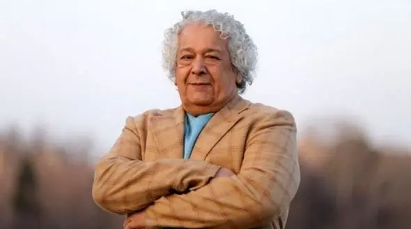 ناگفته های شوکه‌کننده رضا فیاضی روی آنتن زنده!  + عکس زن فوق جوان و خوش استایلش !