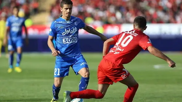 کتک کاری هواداران استقلال و پرسپولیس پس از بازی / پلیس ویژه وارد عمل شد