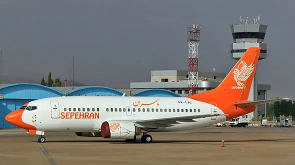 ترکیدن لاستیک هواپیمای سپهران در فرودگاه مشهد / در پرواز آبادان مشهد رخ داد