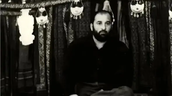 سفر در زمان / عکس «شعبان بی مخ» در دوران پیری و اوخر عمرش؛ دهه 80