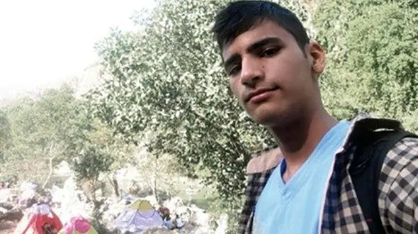 وقتی به دختر ١٨ ساله تنفس مصنوعی و قلبش را ماساژ می دادم پدرش چپ چپ نگاهم می‌کرد + عکس