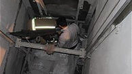 سقوط آزاد یک جوان  به داخل چاهک آسانسور + عکس