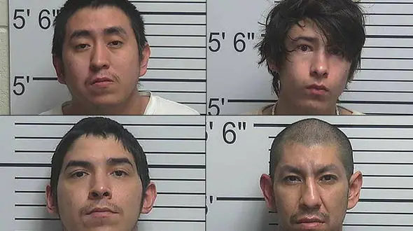 میهمانان کثیف یک زن، دختر او را هم آزار دادند+عکس