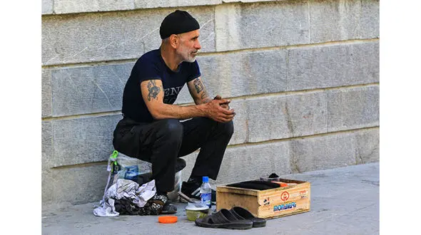 به‌دنبال نان حلال پس از 20سال حبس+ تصاویر
