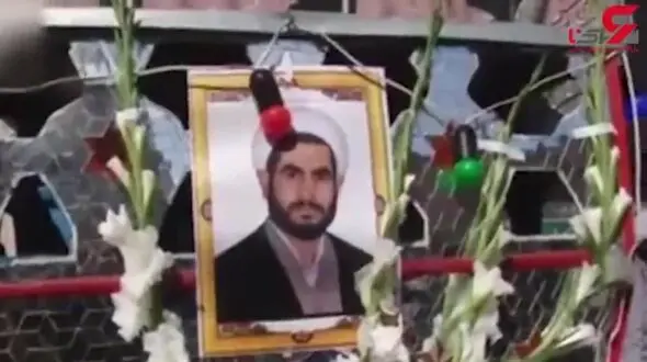 گلباران محل شهادت مصطفی قاسمی روحانی همدانی که به دست یک شرور کشته شد  +فیلم 