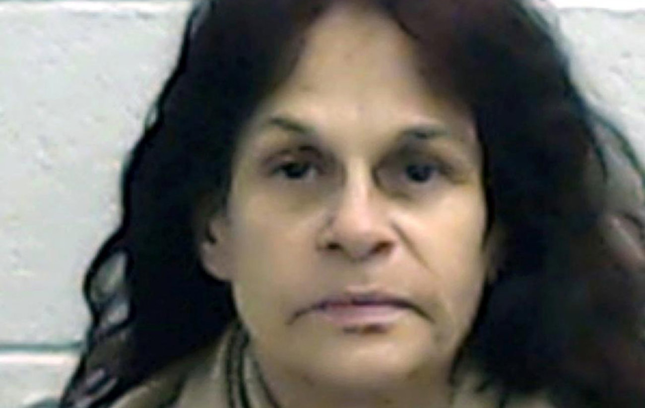 بازداشت زن 57 ساله 12 سال پس از کشتن شوهرش + عکس