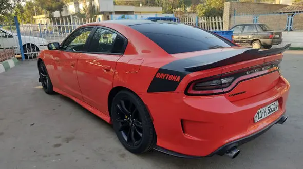 عملیات خارق العاده پلیس برای توقف دوج قرمز رنگ با 220 کیلومتر سرعت در اتوبان تهران - قم + عکس