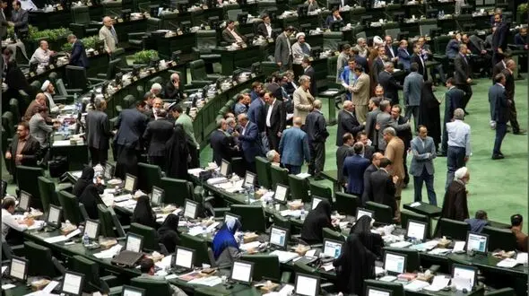 تصویب دو فویت طرح مربوط به رفع موانع پرداخت وام ازدواج