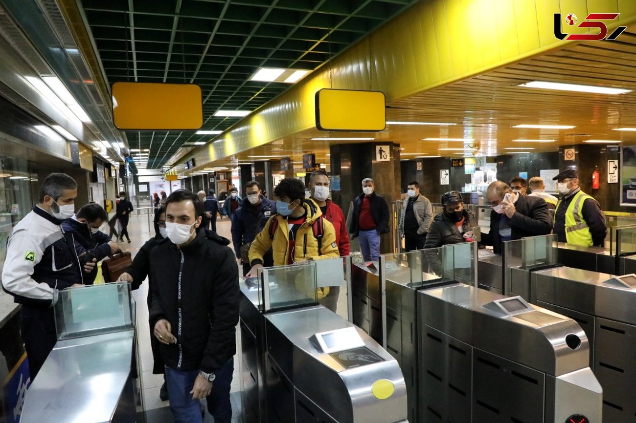 پاسخ مترو تهران در خصوص علت اعتراضات صبح امروز / عدم رعایت مصوبات ستادمقابله با کرونا باعث ازدحام مسافری در مترو شد