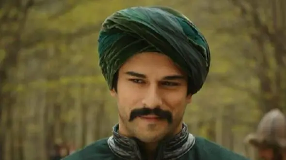 نگاهی دکوراسیون لوکس و ایرانی پسند خانه ویلایی بالی خان سریال حریم سلطان و همسرش/ خانه‌ای آرام‌بخش با طراحی منحصربه‌فرد 