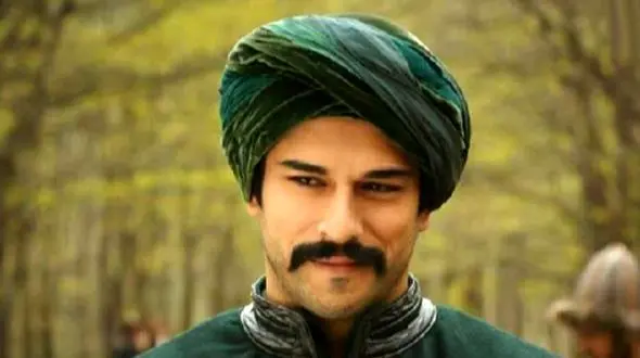 نگاهی دکوراسیون لوکس و ایرانی پسند خانه ویلایی بالی خان سریال حریم سلطان و همسرش/ خانه‌ای آرام‌بخش با طراحی منحصربه‌فرد 