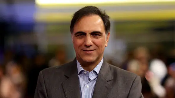 واکنش حسن فتحی نسبت به آتش سوزی جنگل های زاگرس+عکس