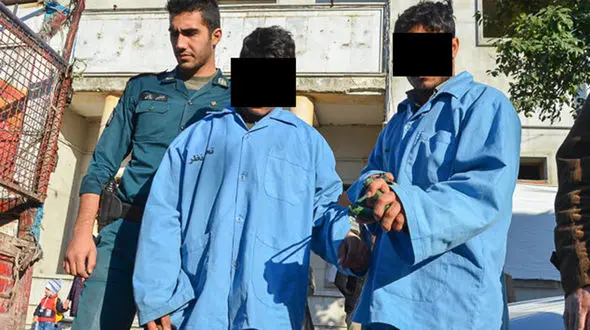 وقتی با پارسا وارد خانه اش شدم 3 دوستش منتظرم بودند / وقتی دختر دانشجو به هوش آمد، شوکه شد!