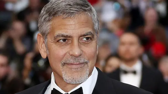 هدیه تولد عجیب برای بازیگر مرد +عکس