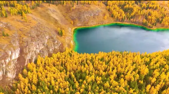 آهنگ بی کلام آرامش بخش / از طبیعت زیبای پاییزی لذت ببریم + فیلم 