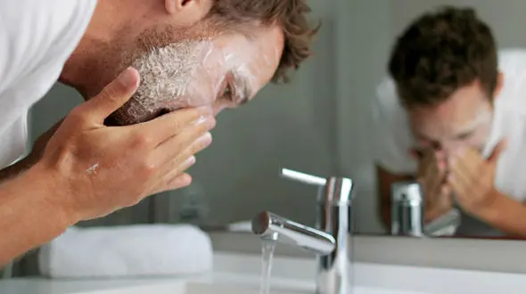 با این روش ها صورت شما مثل ماه میدرخشد!