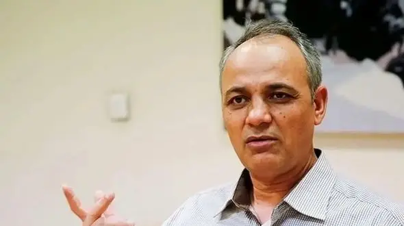 زیدآبادی: شاید اتفاقی رخ دهد، شاید نه، منتظر آینده باشیم