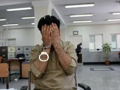 کارفرمای همسرم برایش پیامک‌های عاشقانه می‌فرستاد؛ از او زهرچشم گرفتم + جزئیات یک درگیری جنجالی